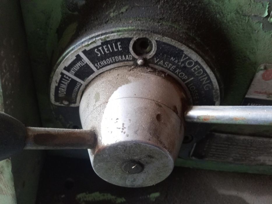 Tokarka do metalu gwinty