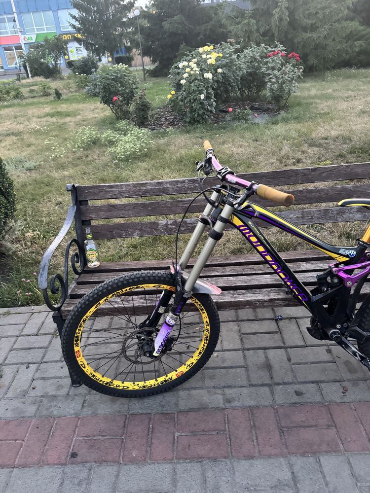 Продам двухпідвіс mondraker summum pro team limited edition