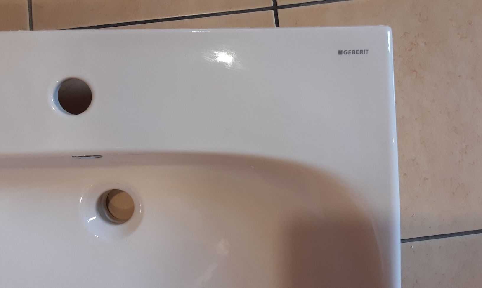 Umywalka firmy Geberit