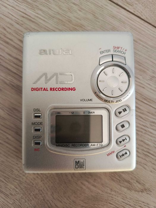 AIWA AM-F70 - MiniDisc Recorder - uszkodzony