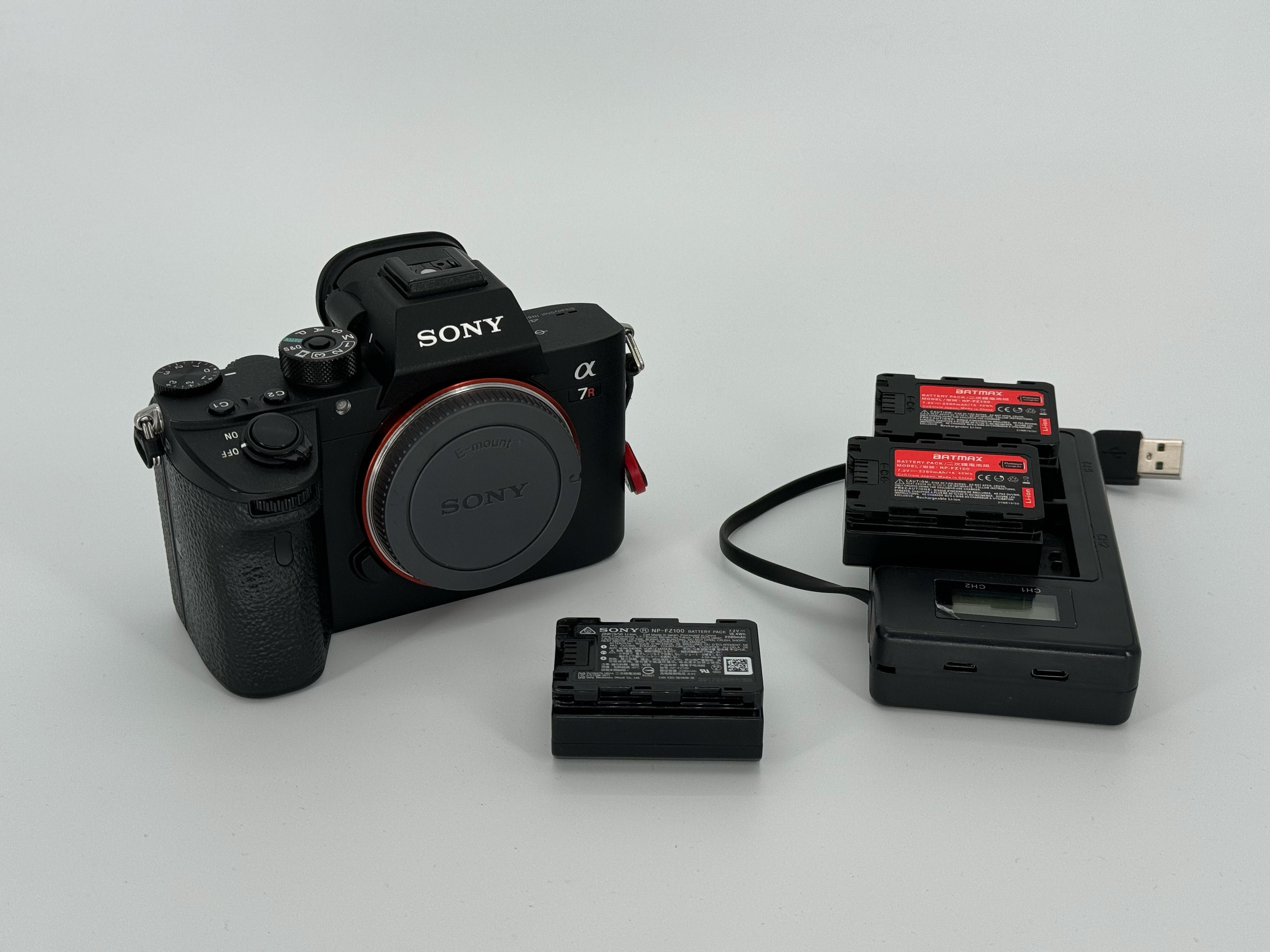 Камера Sony A7 R III - 60тисяч., повний комплект