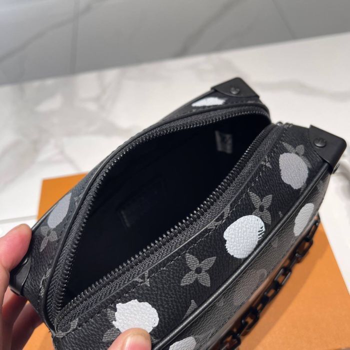 Сумка мужская Louis Vuitton x YK mini soft trunk кожаная кожа