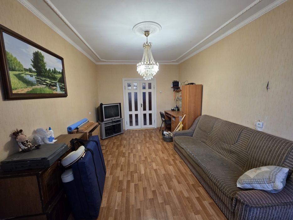 4 комнатная ул. Украинская, 2 на пересечении с Свято-Николаевской