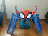 Baza Spidey i super kumple