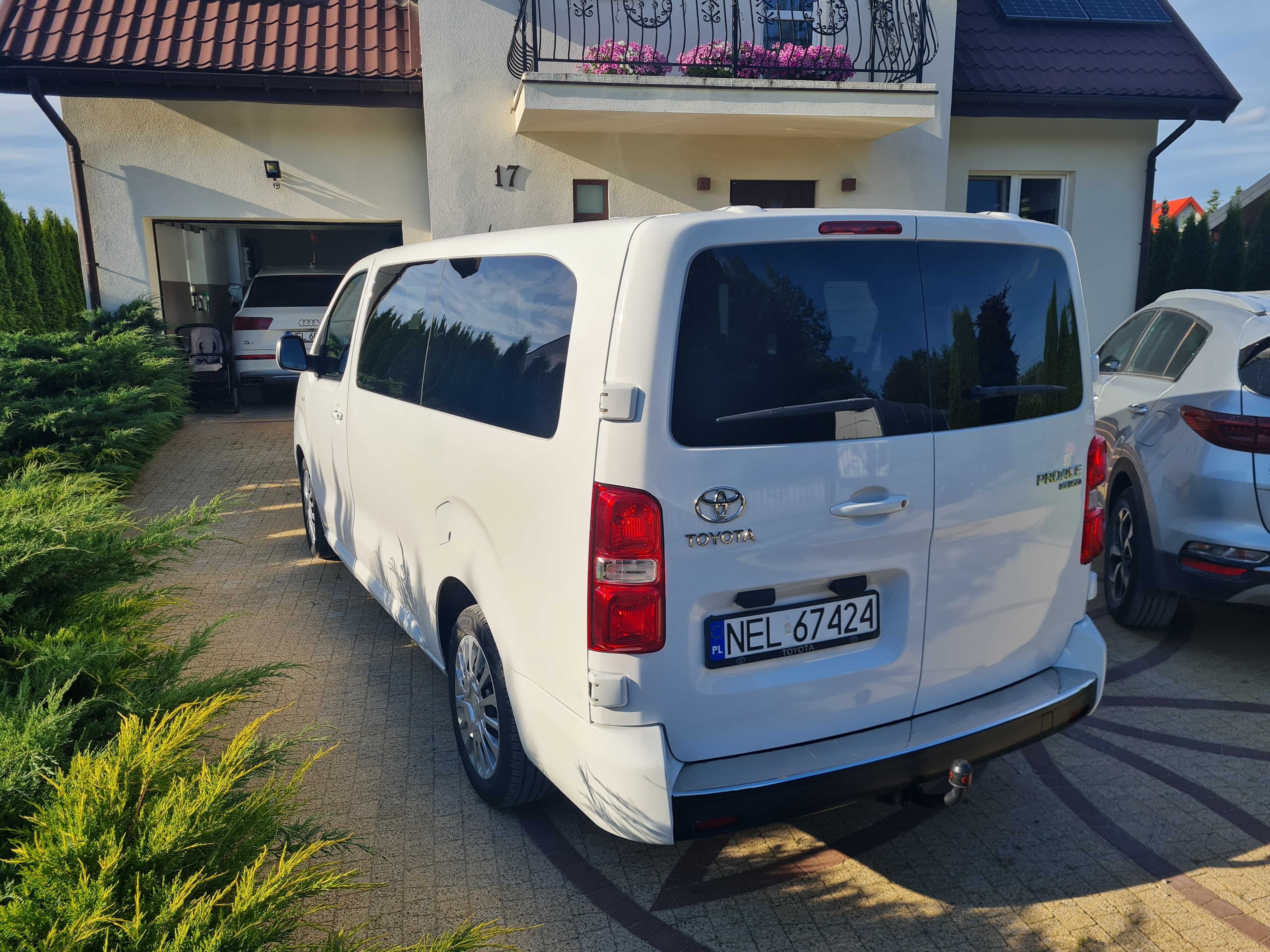 Toyota Proace Verso Long 9osób. 2,0 d 177km automat.