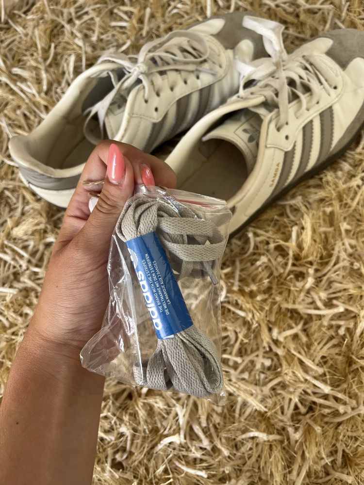 tenis samba og cinza