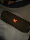 Coluna portatil jbl flip 4