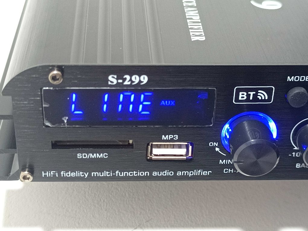 Wzmacniacz bluetooth 4.1 4x40W + 50W