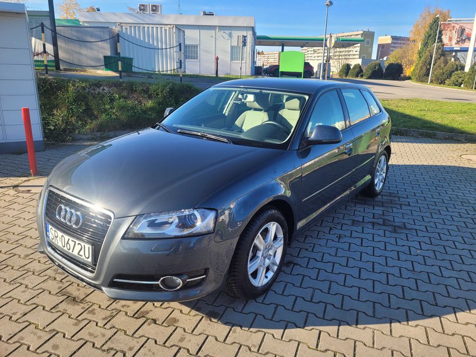 Audi A3 8P Sportback 5D 2012 1.6 MPI 102 km Manualna Xenon LED