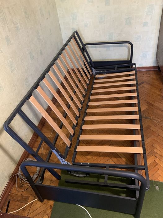 Продам диван-кровать Фиджи