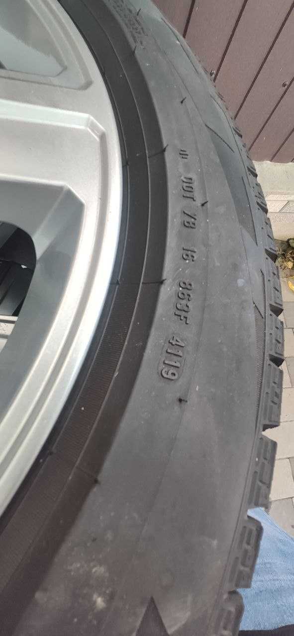 Диски AUDI r20 та колеса Pirelli Ice Zero 255/50 R20, комплект (зима)