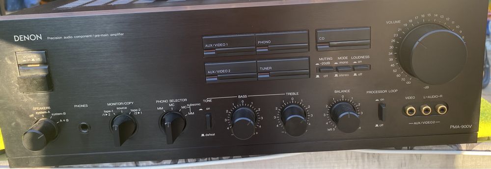 Wzmacniacz stereo Denon PMA 900v