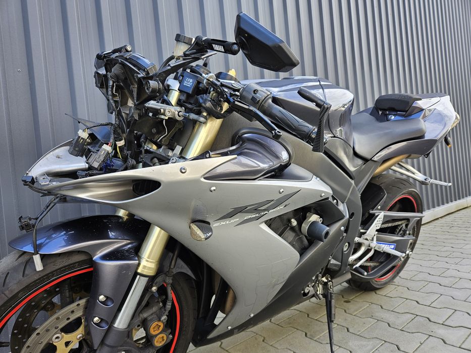 Yamaha R1#RN12#2004#Delikatnie uszkodzona#Akrapovic#Tanio#Okazja#