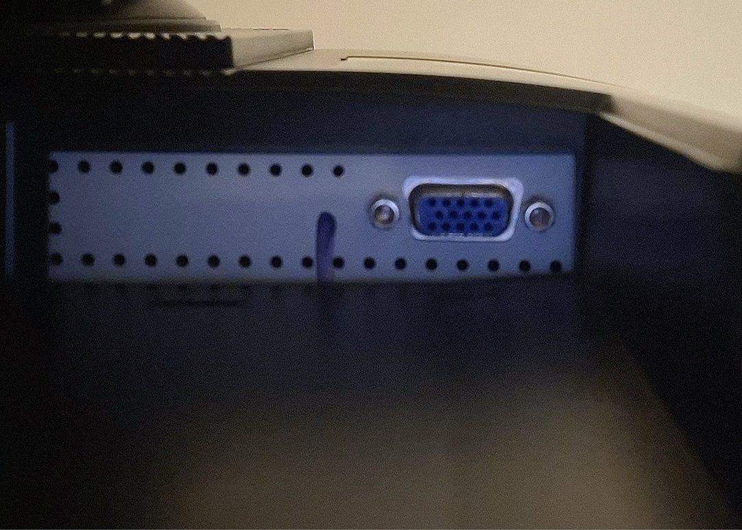 Monitor Samsung SyncMaster 916N