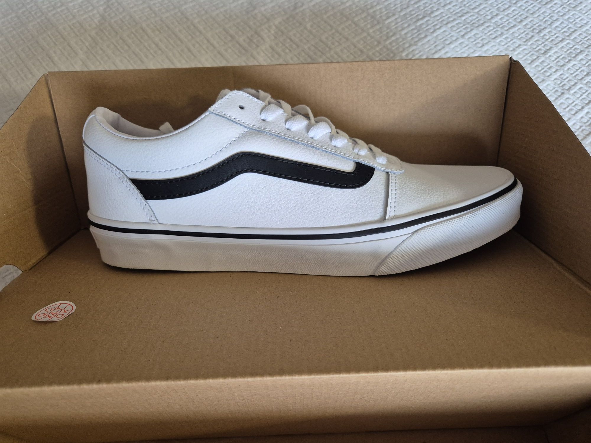Ténis VANS originais e novos, em Pele, n⁰ 42,5.