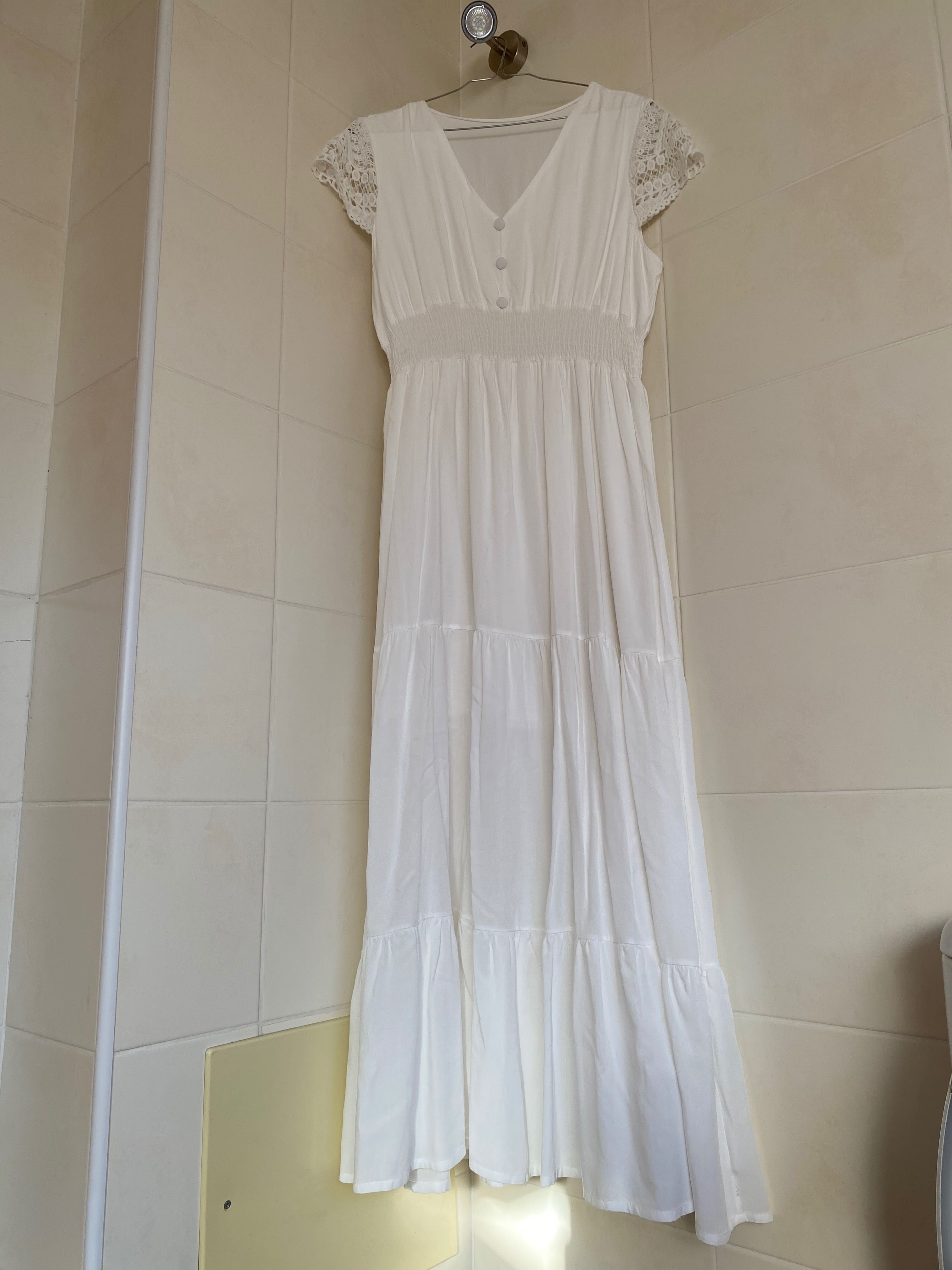 Vestido branco tamanho M