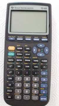 Calculadora gráfica TEXAS INSTRUMENTS TI-83