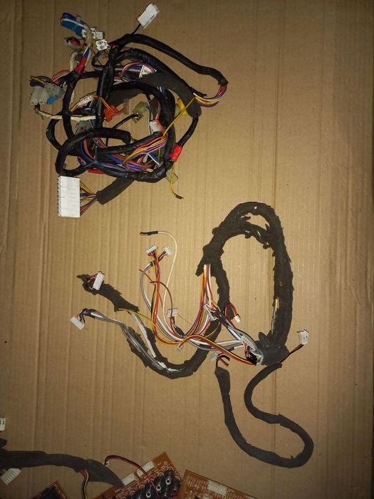 Запчасти на сабвуфер  колонки Genius SW-HF5.1  Home Theatre