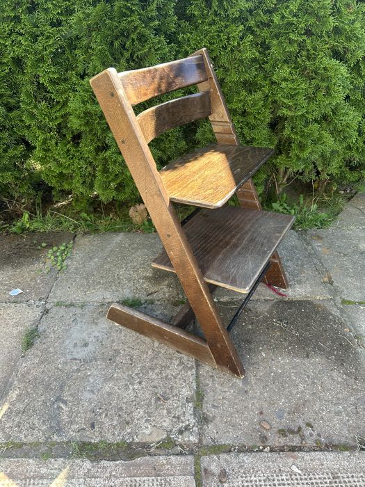 Krzesło dziecięce Stokke – drewniane – regulowane