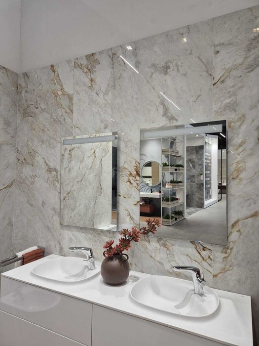 2 Espelhos com iluminação LED, Novo em caixa, nunca usado.