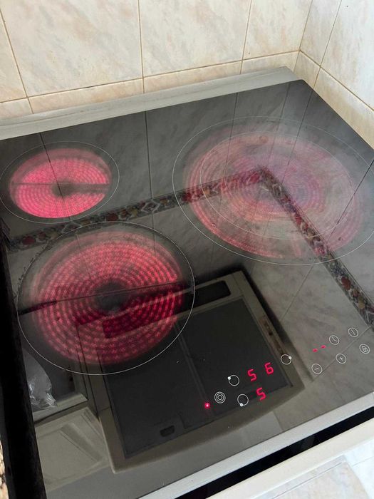 Placa de Vitrocerâmica KUNFT