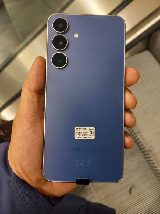 Troco ou vendo samsung s25