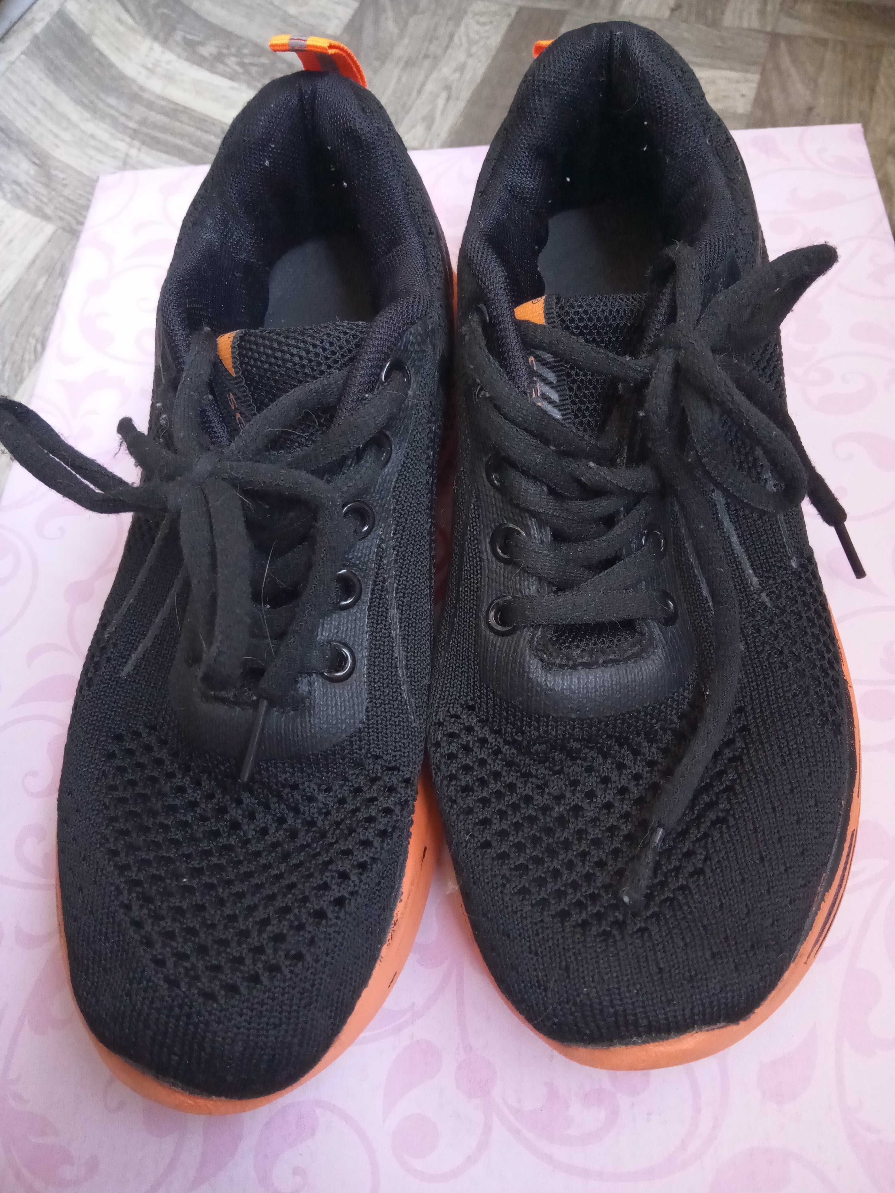 Продам мокасини 38 р.