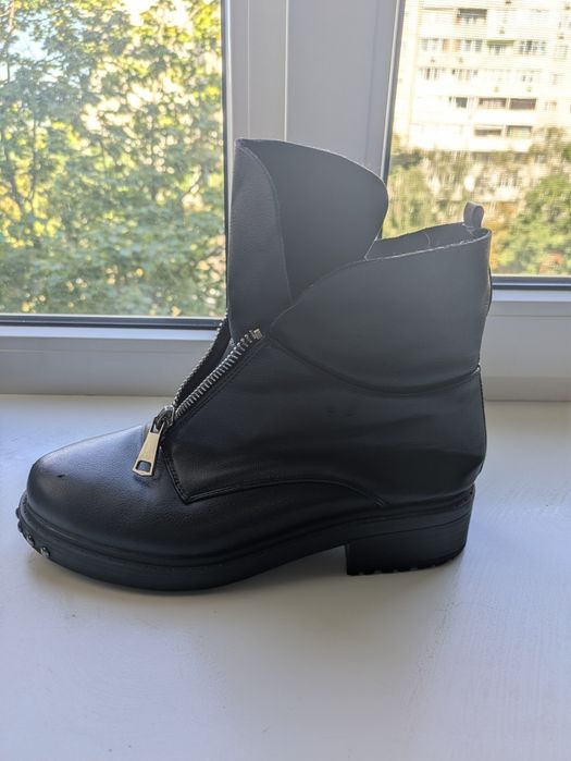 Чоботи 41 розмір