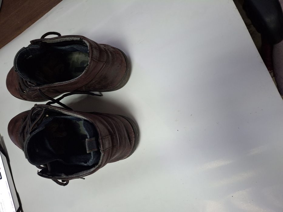 Кірпіч червоний, був в використані ,але в гарному стані , поміч в загр