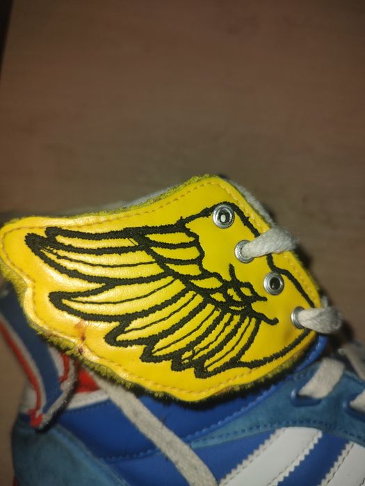 Крыло от кроссовок adidas jeremy scott. Универсальное