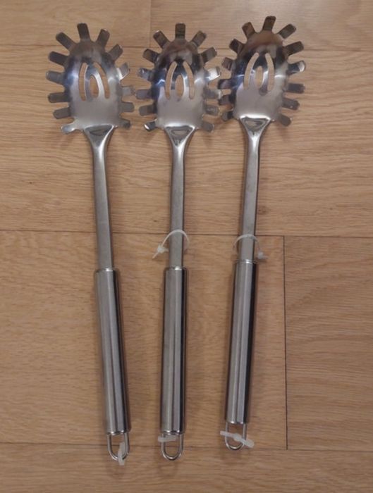 Escorredor  ou colher massa inox