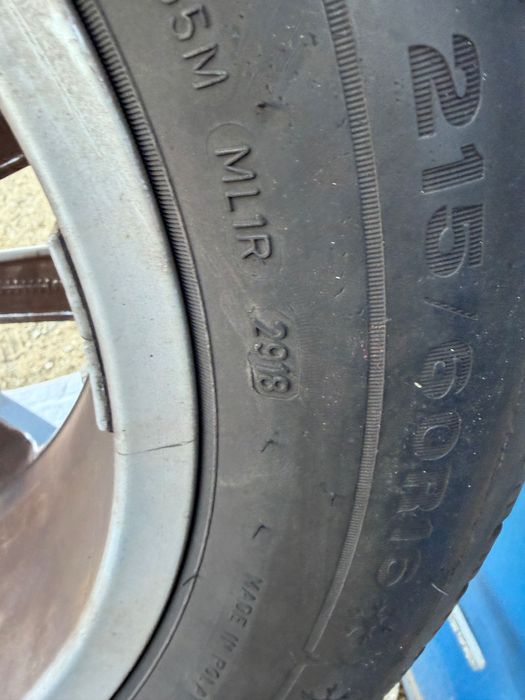 Koła Aluminiowe Skoda Audi 5x112 ET43 ZIMA 215/60R16 idealne 8,78 mm!