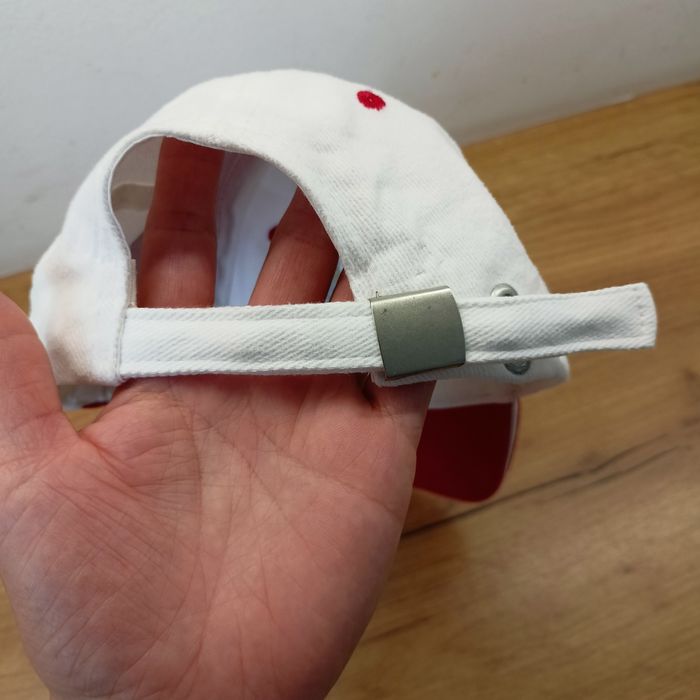 Śliczna czapka z daszkiem Hill Polska 100%bawełny