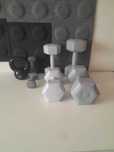 Zestaw hantli: 2 x 5 kg, 2 x 3 kg, 2 x 1 kg, 1 x 4 kg dobry stan