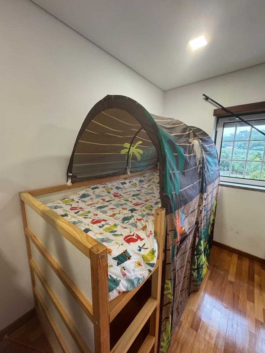 Cama IKEA criança
