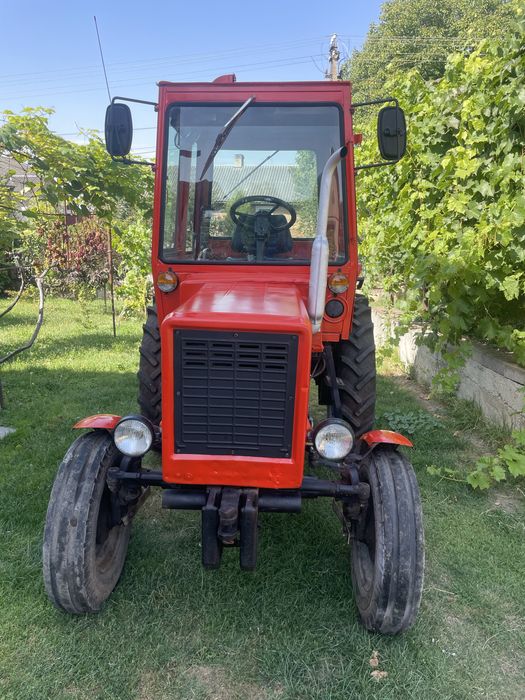 Продам трактор Т-25
