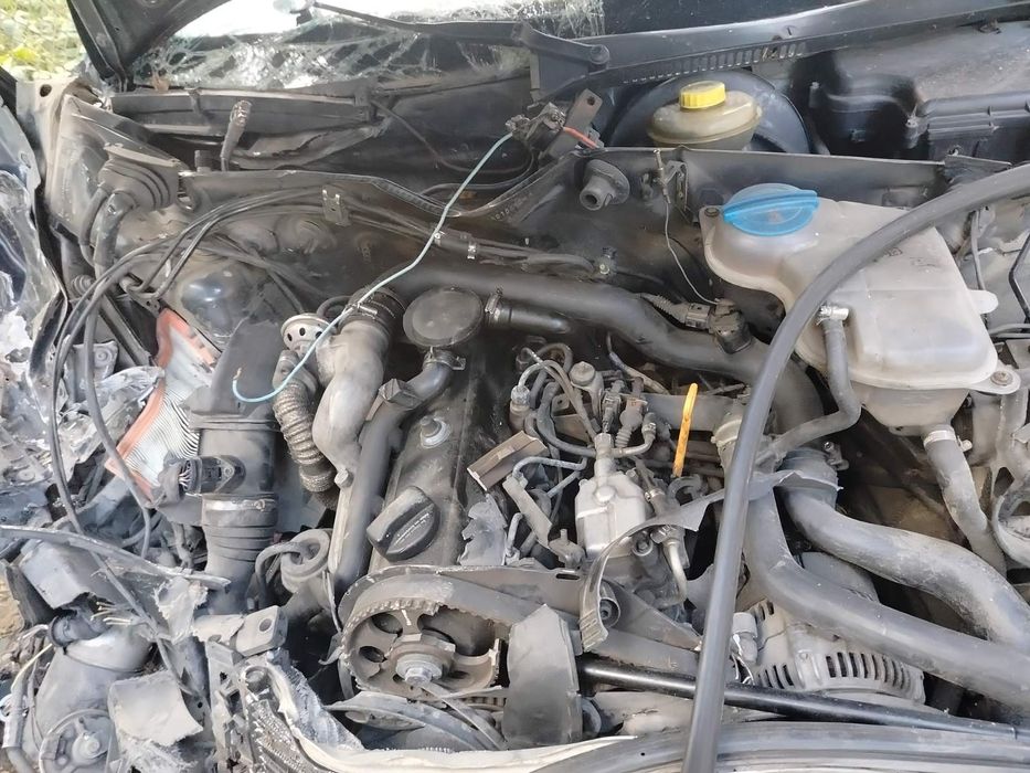 Продається ауді А4 після дтп