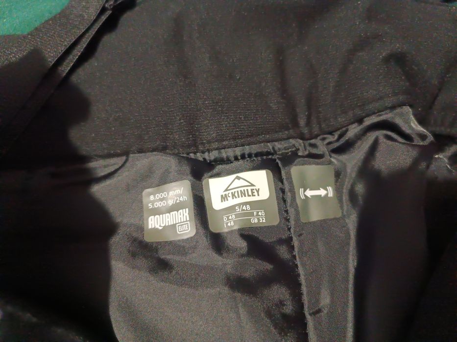 Męskie czarne spodnie narciarskie z szelkami M