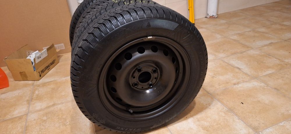 Koła zimowe 175/65/r14, felgi 4x98 z fiata