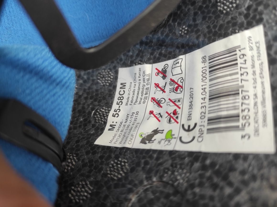 Toques, capacetes equitação.