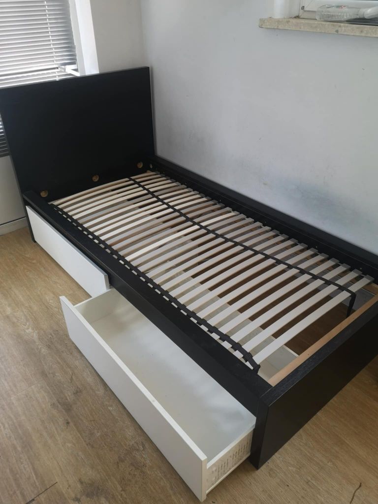 Łóżko IKEA pojedyncze z szufladami i stelażem LÖNSET | 90x200cm | Stan