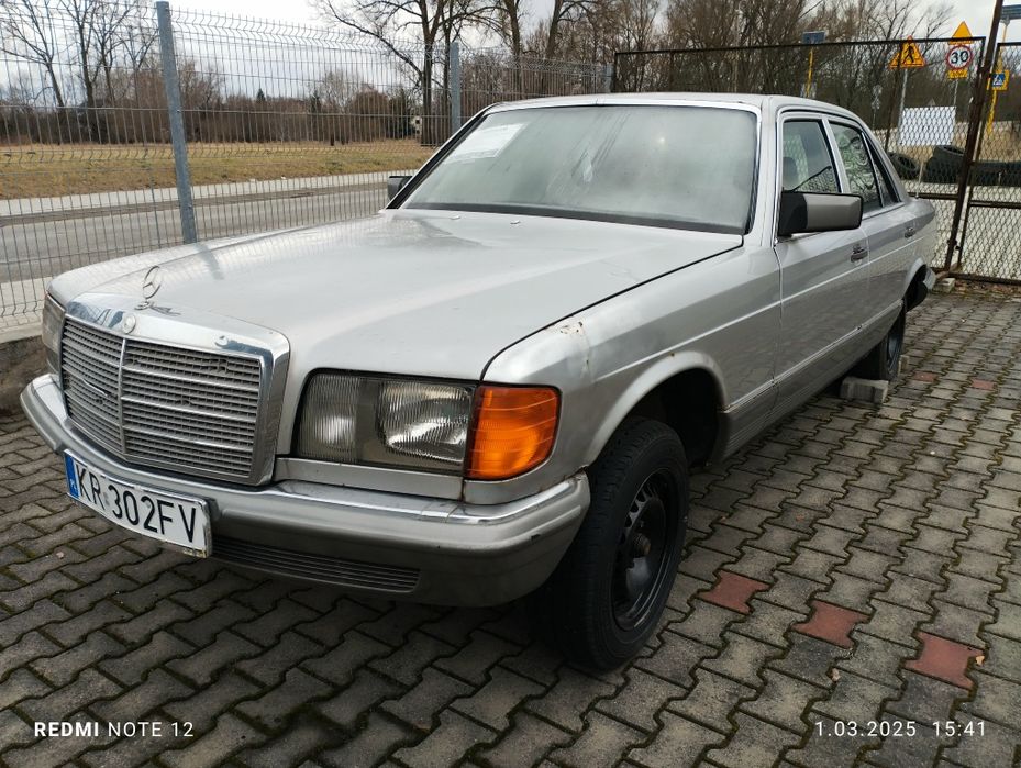 Mercedes W126 E280