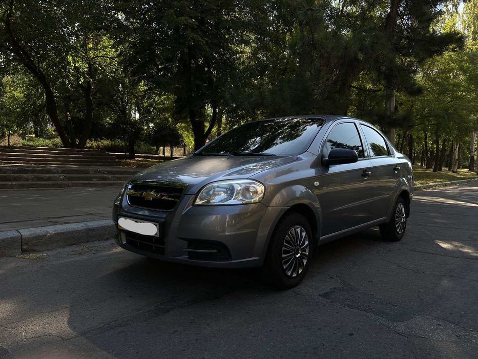 Продаж авто Chevrolet Aveo 2011