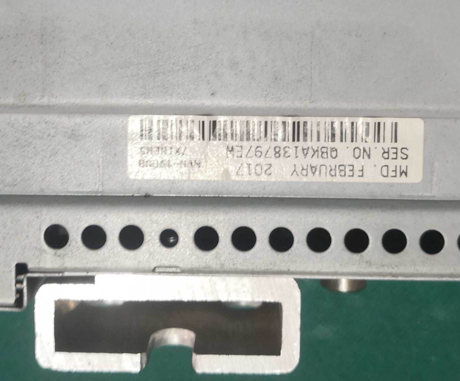 Auto-rádio Pionner com USB