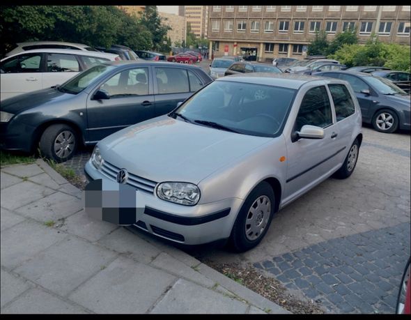 Volkswagen Golf IV 1,4 benzyna do negocjacji