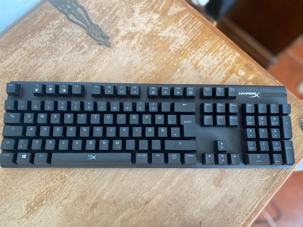 Teclado Mecânico HyperX Alloy Origins