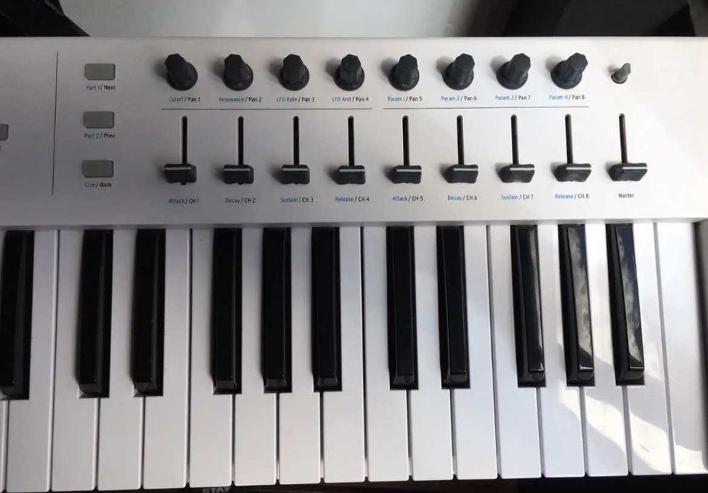 Arturia Keylab Essential 61