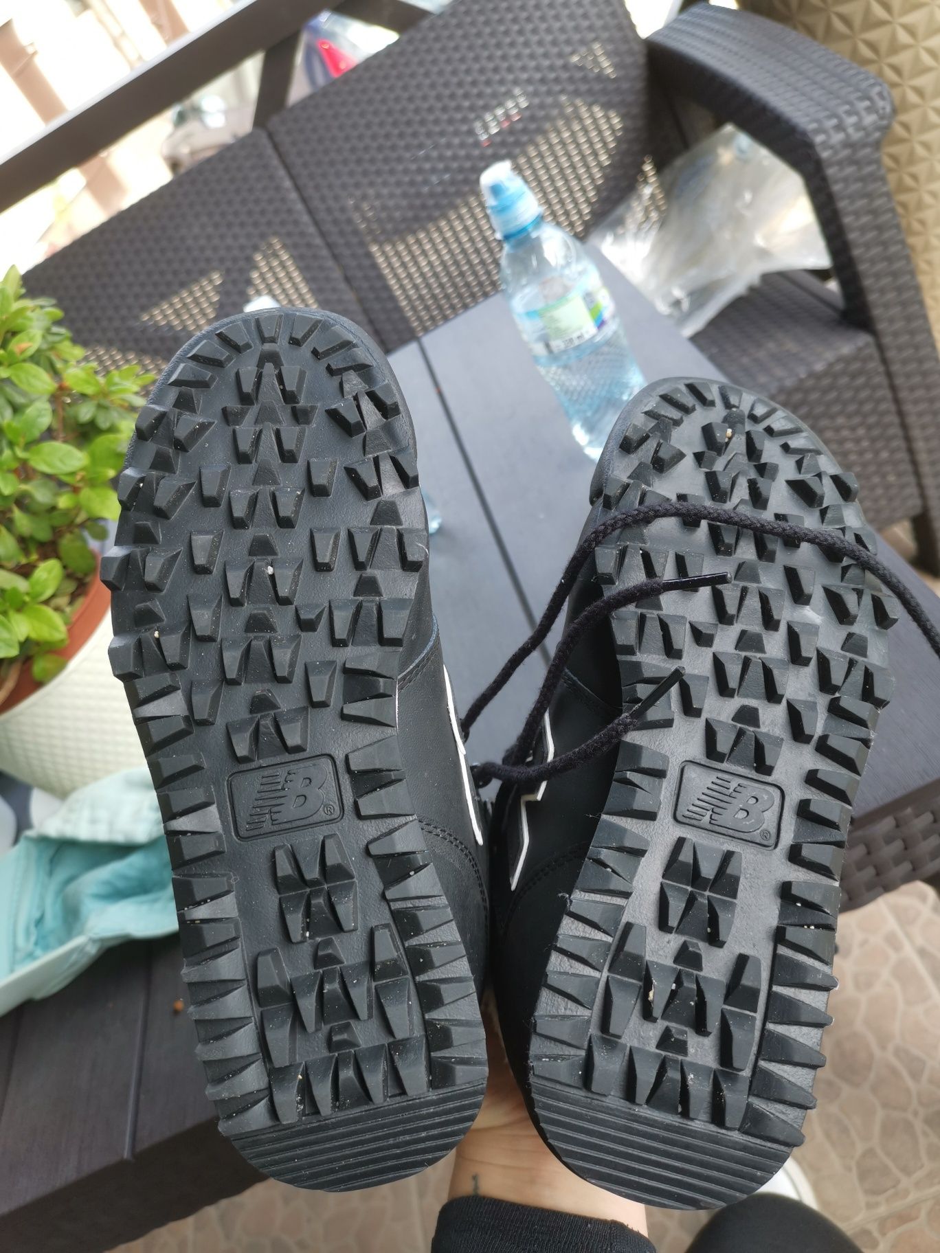 Buty zimowe New Balance 39 czarne nowe
