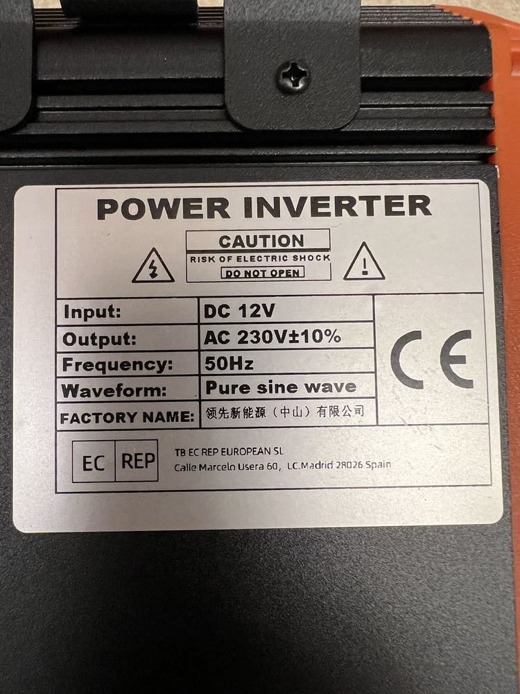 Інвертор FCHAO 3000W 12v -230V чистий синус