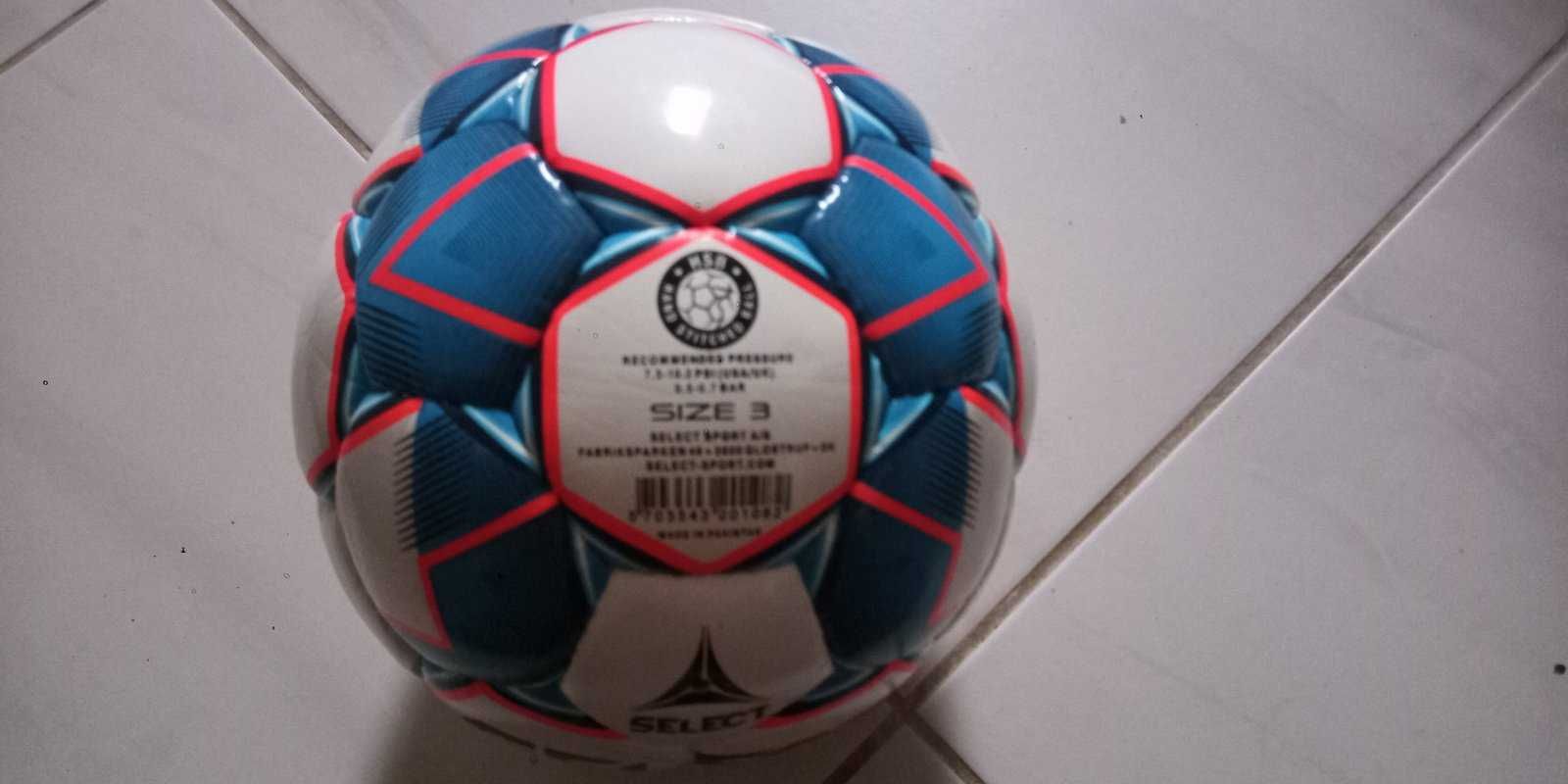 М'яч футбольний Select DIAMOND розмір 3